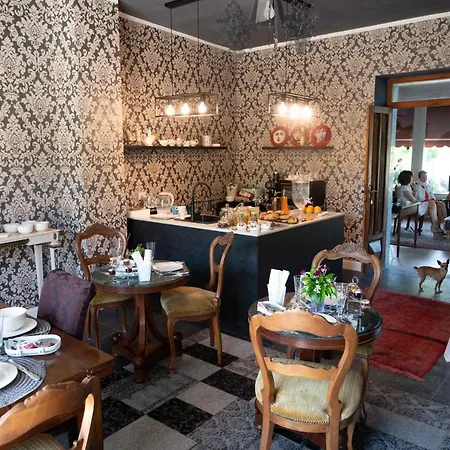 Bed & Breakfast Casabella 22