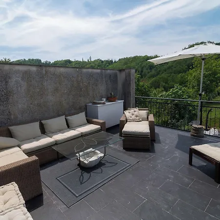 Casabella 22 Bed & Breakfast